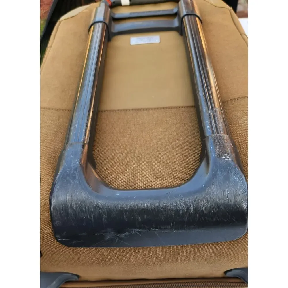 BRIGGS & RILEY (BU122X) BRX 22″ Explore Upright‎ Rolling Carryon Luggage Brown